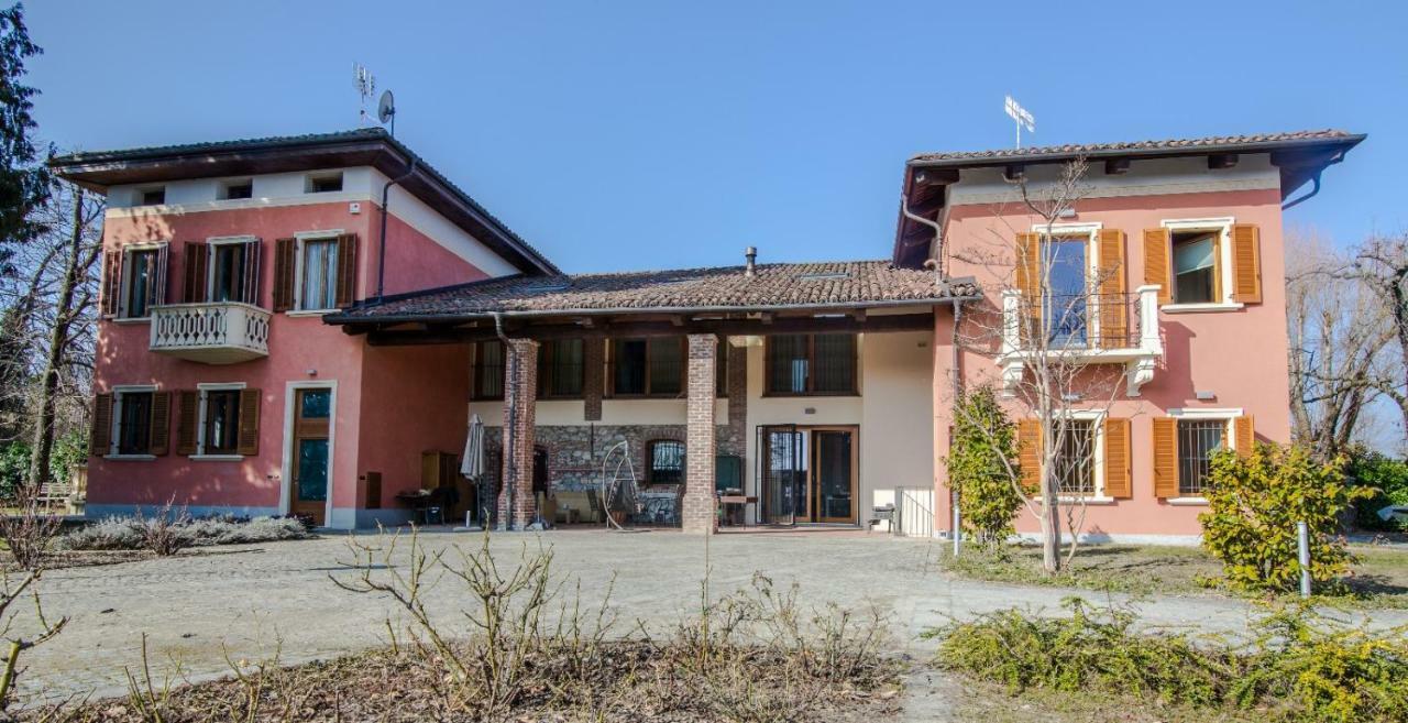 In Viridi Bed & Breakfast Cuneo Exterior photo